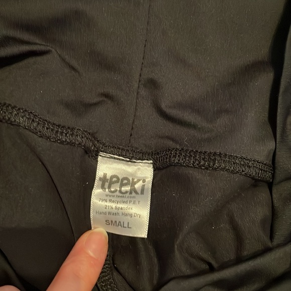 Teeki Moon Dance Hot Pants leggings size small - Picture 6 of 6